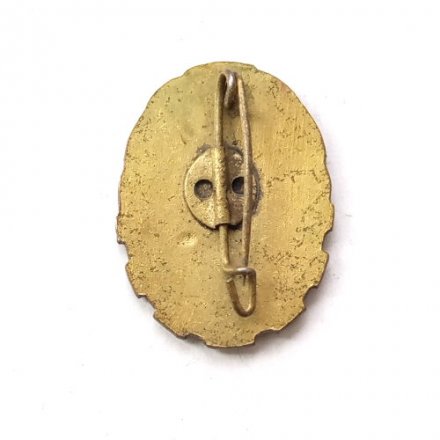 Значок  ГДР &quot;Gesellschaft fur sport und technik&quot; Общество спорта и техники