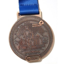 Медаль Алматы Марафон. Апрель 2018 г. 21 км.