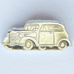 Значок. Автомобиль ГАЗ М1 СССР