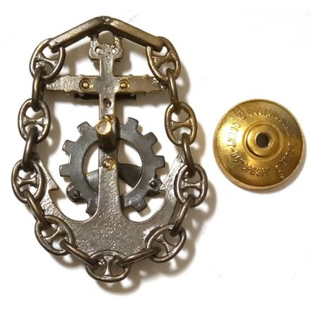 Знак ВВМИУ им. В.И. Ленина. Факультет ДЭУ