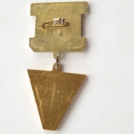 Значок Челябинский Тракторный завод 40 лет