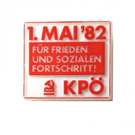 Значок 1 мая 1982 г. За мир и социальный прогресс. Германия