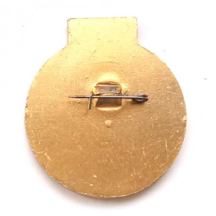 Значок СССР Памятник К.Э.Циолковскому на площади мира. Калуга