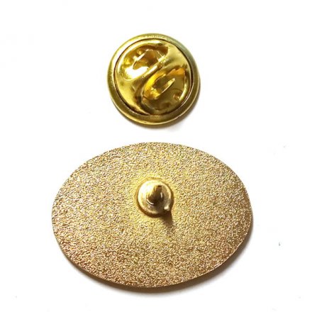 Значок Петербургский социальный коммерческий банк (на цанге)