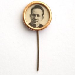 Значок-иголка Летчик-космонавт СССР Алексей Леонов