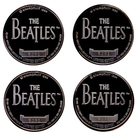 Набор из 4 медальонов &quot;The Beatles&quot; (в футляре)