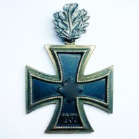 Рыцарский крест с Дубовыми Листьями (копия)