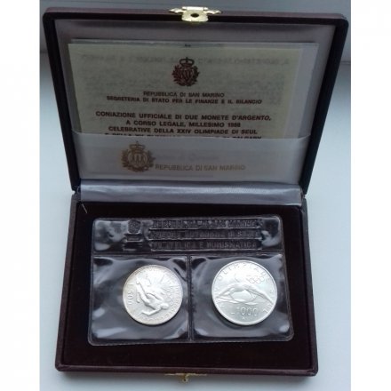 Набор из 2 монет Сан-Марино 1988 год - Олимпиада (в футляре)