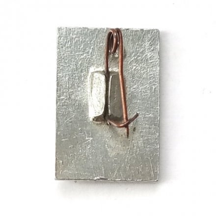 Значок СССР Космос покоряют коммунисты. Ленин. Ракета