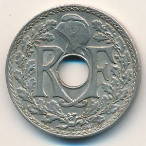 Франция 10 сантимов  1938 год (точки вокруг даты)