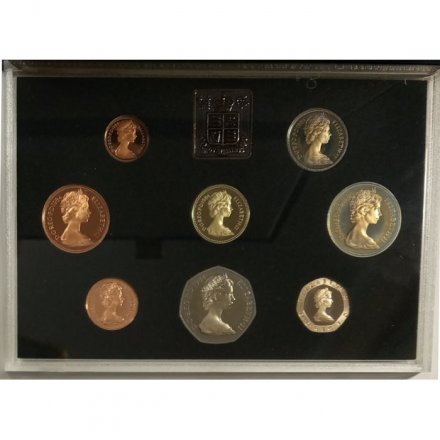 Набор из 8 монет и жетона Великобритания 1984 год (жесткий, в планшете) proof