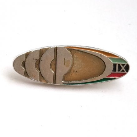 Значок Космос. СССР. IX