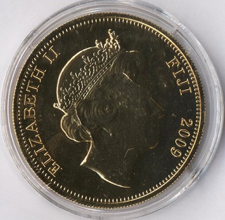 Фиджи 1 доллар 2009 год - Жираф (позолота)